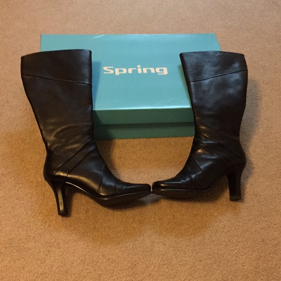 Spring brand black boots. Size 36. - Picture 1 of 7